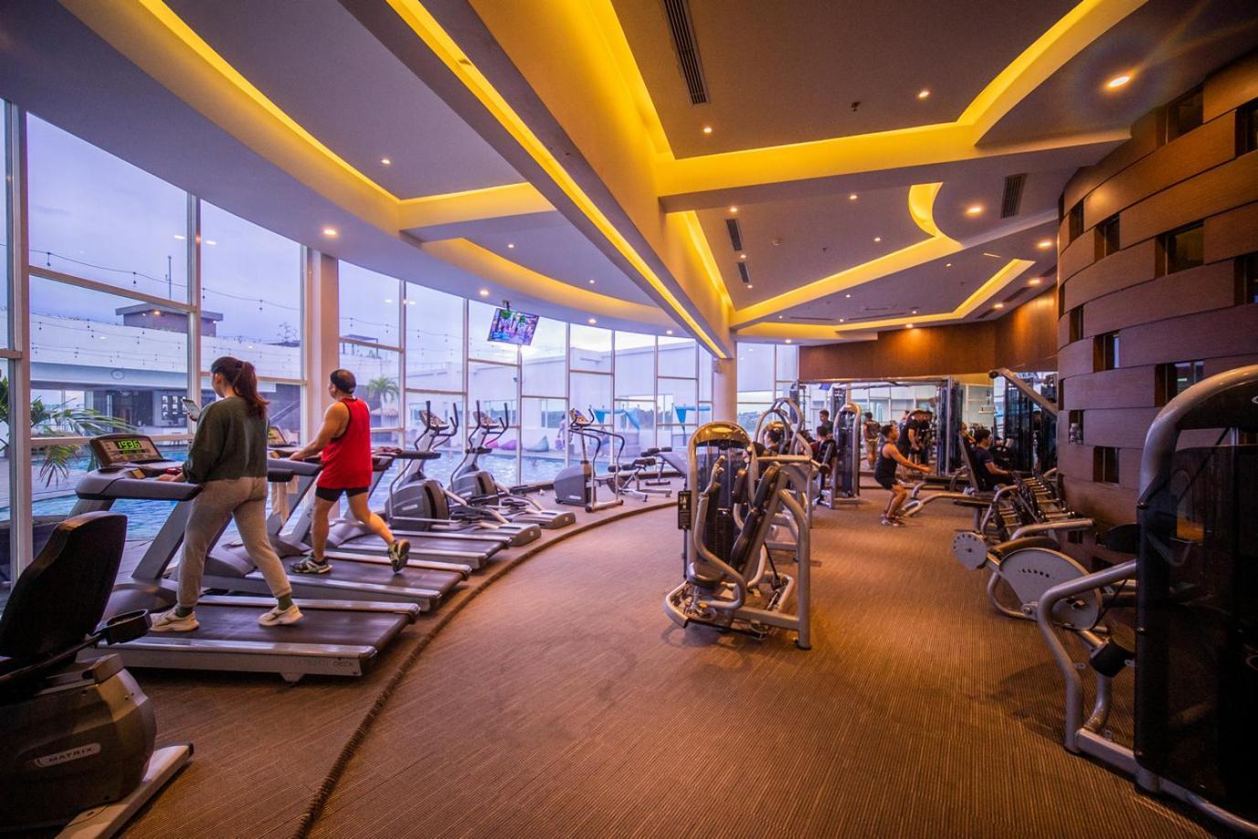 J Icon Hip Hotel باليكبابان المظهر الخارجي الصورة