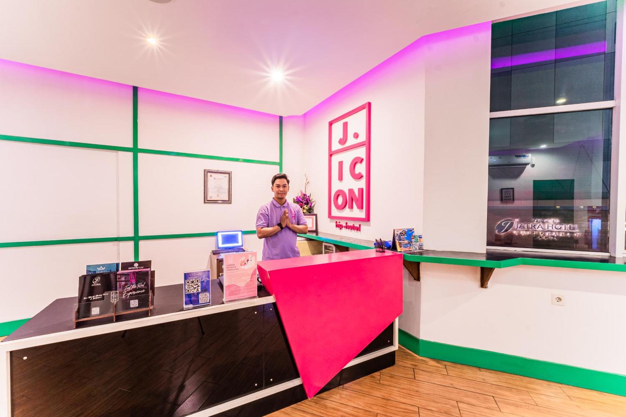 J Icon Hip Hotel باليكبابان المظهر الخارجي الصورة